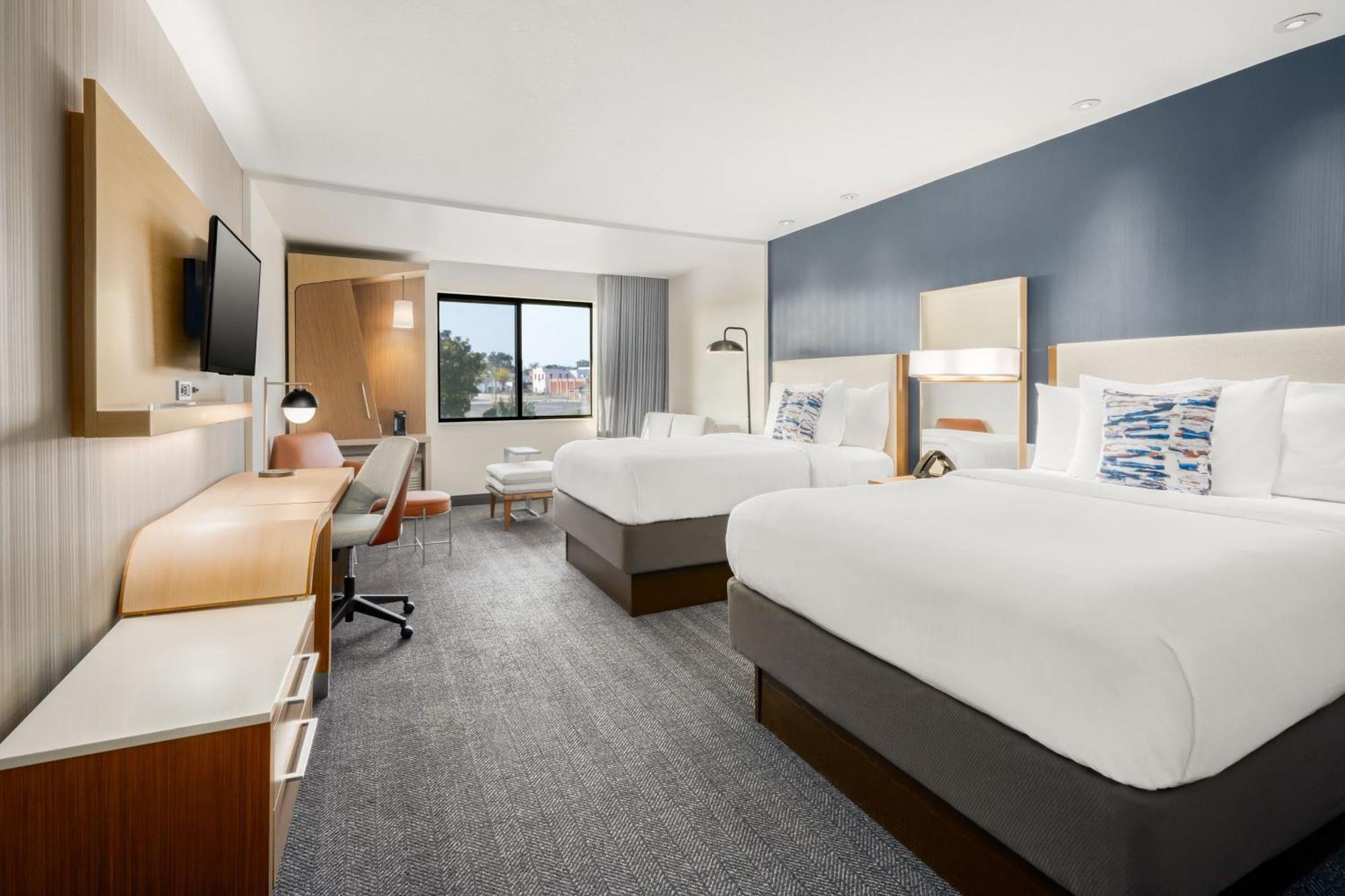 Courtyard By Marriott Columbus Phenix City Bagian luar foto