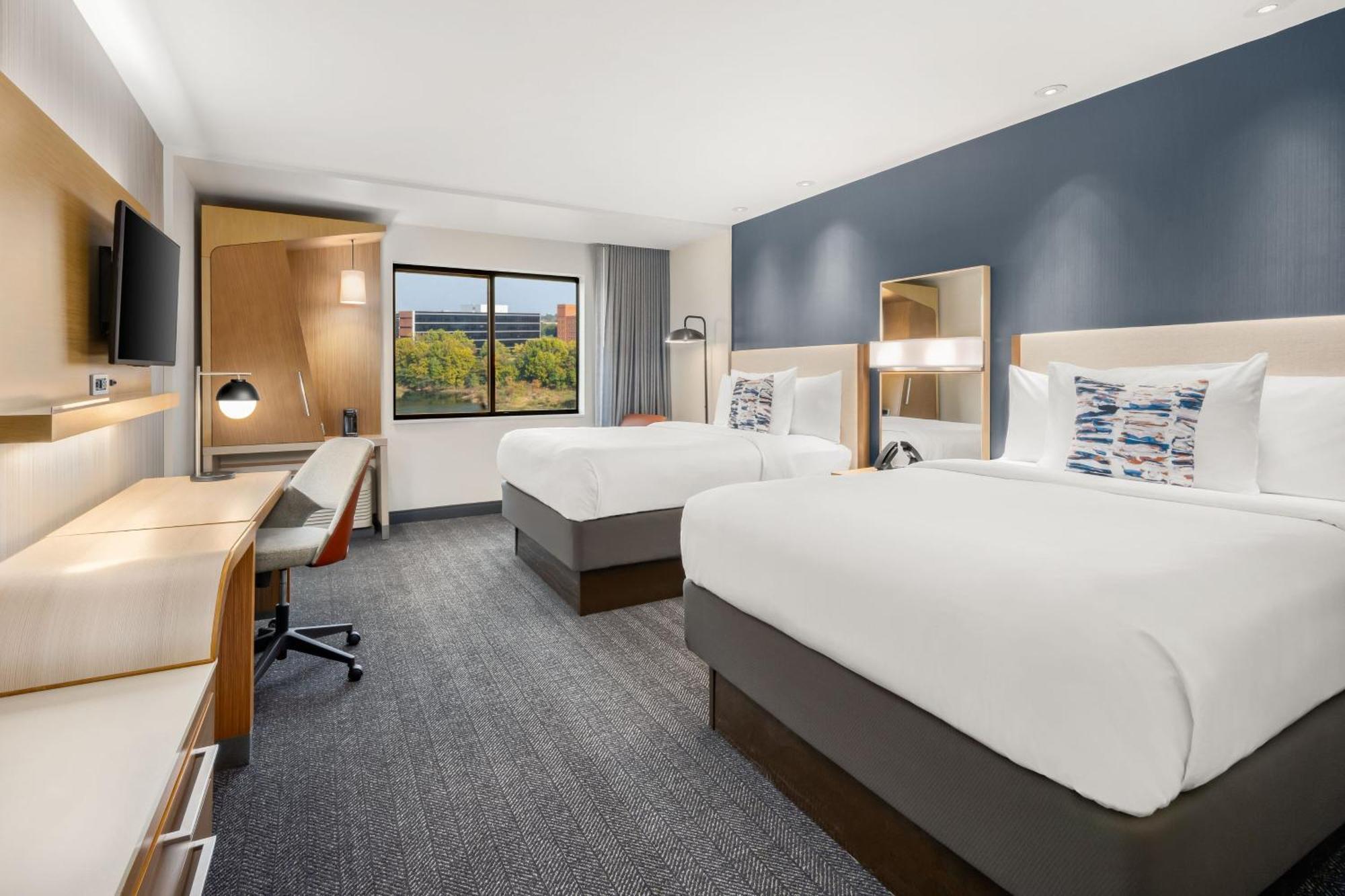 Courtyard By Marriott Columbus Phenix City Bagian luar foto