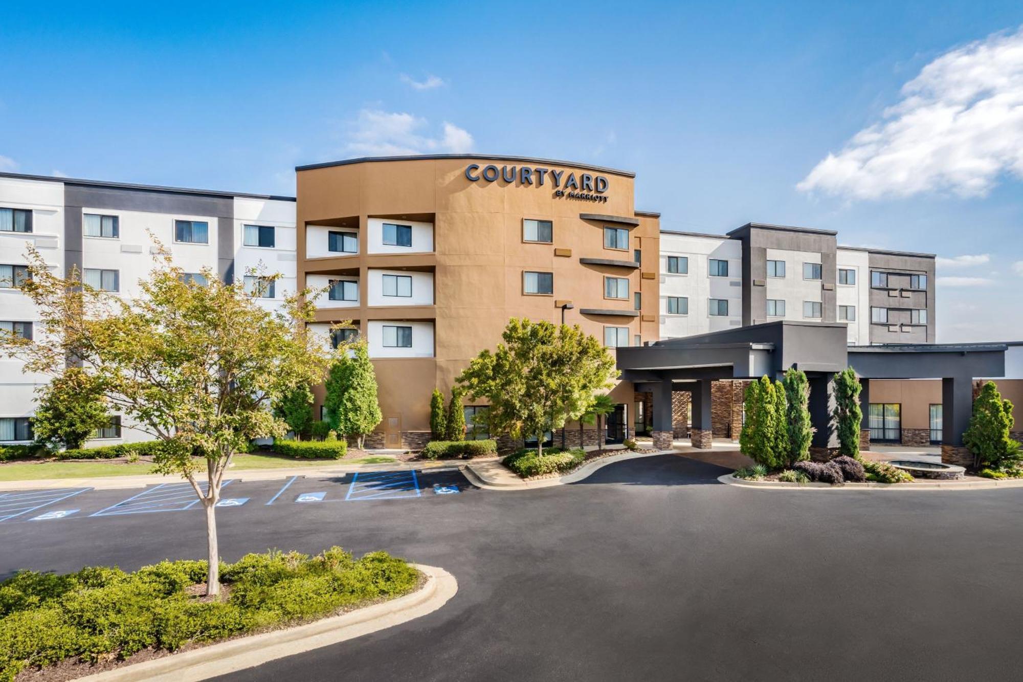 Courtyard By Marriott Columbus Phenix City Bagian luar foto