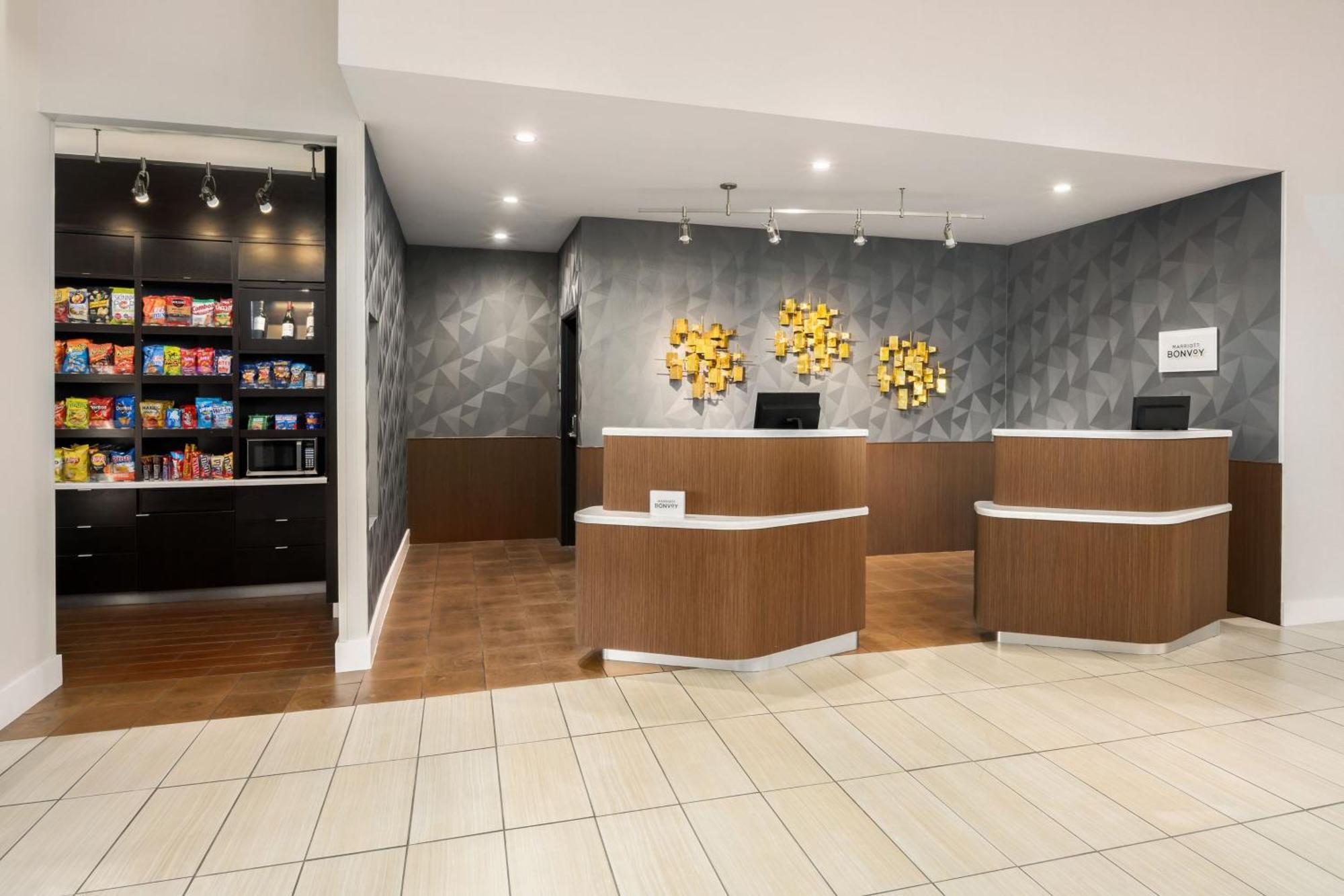 Courtyard By Marriott Columbus Phenix City Bagian luar foto