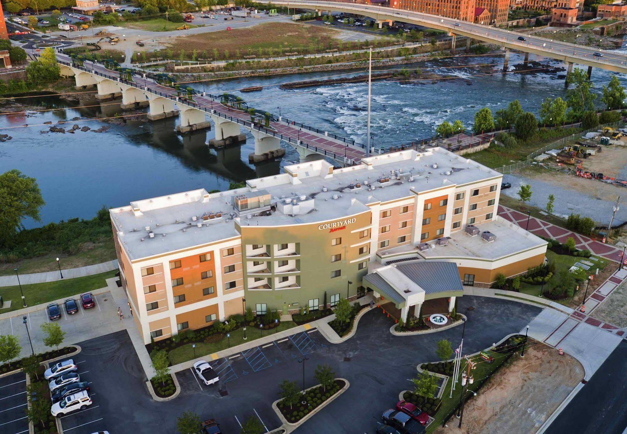Courtyard By Marriott Columbus Phenix City Bagian luar foto